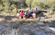 VOLCADURA EN LINARES ATIENDE HERIDOS PROTECCIÓN CIVIL.