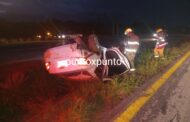 VOLCADURA DE AUTO EN EL CHOCOLATE EN LINARES.