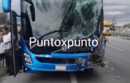 CHOQUE POR ALCANCE DE DOS AUTOBUSES EN GALEANA.