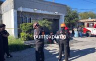 INCENDIO EN UNA VIVIENDA DONDE REPORTARON MENORES ATRAPADOS, PIERDE LA VIDA UN MENOR.