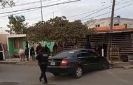 MUJER SUFRE DESMAYO EN LINARES Y CHOCA CONTRA UNA VIVIENDA EN LINARES.