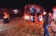 ALLENDE, N. L.AUTOBUS SE SALE DE LA CARRETERA POR ESTALLAMIENTO DE NEUMATICO.