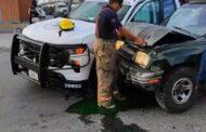 EN CADEREYTA NL.CHOCA PATRULLA DE GUARDIA NACIONAL REPORTAN TRES LESIONADOS.