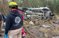 UNIDAD DE TRANSPORTE DE BAHÍA ESCONDIDA PARTICIPA EN ACCIDENTE EN MONTEMORELOS RESULTAN DOS LESIONADOS.