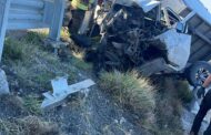 RESCATA CRUZ ROJA Y BOMBEROS A UNA PERSONA ATRAPADA TRAS PARTICIPAR EN UN CHOQUE.