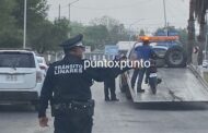 CAMIONETA CHOCA A MOTOCICLETA EN LINARES, REPORTAN UN LESIONADO.