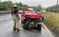 CHOCA AUTO EN CARRETERA NACIONAL EN MONTEMORELOS.