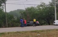 ACCIDENTE VIAL TIPO SALIDA DE CAMINO EN MONTEMORELOS.