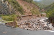 CONTINÚAN CARRETERAS Y ACCESOS A COMUNIDADES INCOMUNICADAS EN LA REGIÓN CÍTRICOLA Y SUR DEL ESTADO..