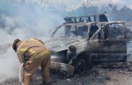 INCENDIO EN UNA CAMIONETA QUE TRANSPORTABA TARIMAS MOVILIZÓ A PROTECCIÓN CIVIL EN ALLENDE.