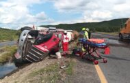 CERRADA LA CARRETERA NACIONAL POR LA VOLCADURA DE UN TRÁILER CON MATERIAL PELIGROSO EN MONTEMORELOS.