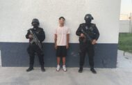 DETIENEN A ADOLESCENTE CON UN ARMA.