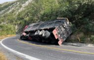 ACCIDENTE EN LA CARRETERA LINARES EN DIRECCIÓN A GALEANA.