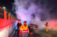 EN SANTIAGO, N.L.FUEGO TERMINA CON CAMIONETA EN EL BARRO.