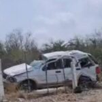 VUELCA CAMIONETA EN CARRETERA ZARAGOZA MONTERREY, PIERDE LA VIDA MENOR DE EDAD.